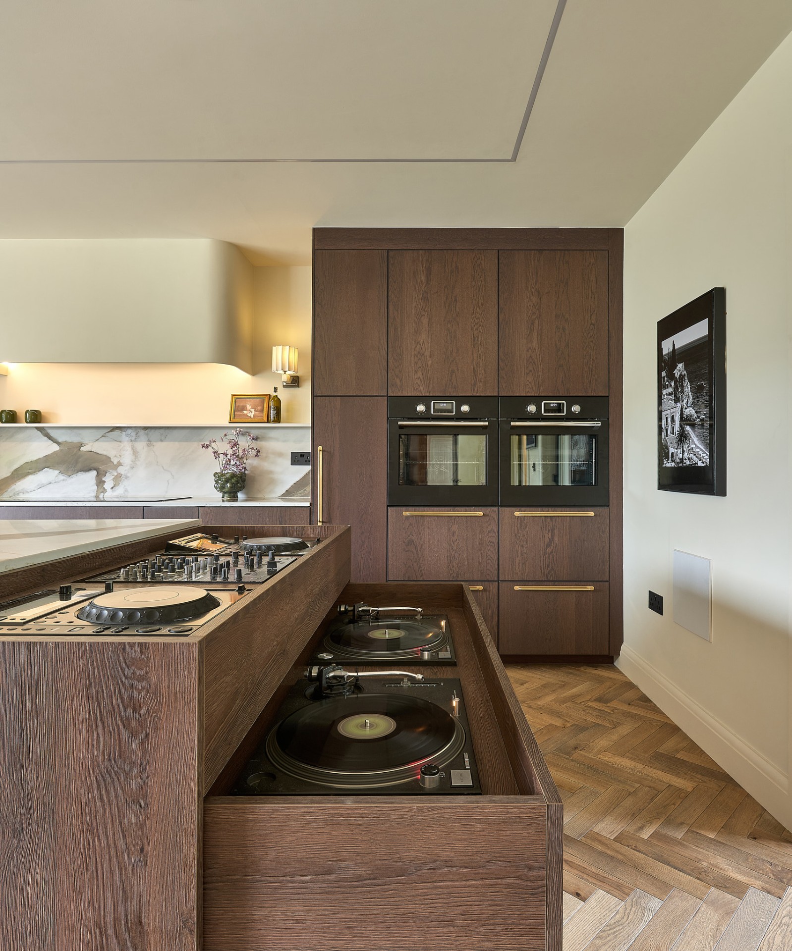 The Muse — bespoke DJ booth in the kitchen island